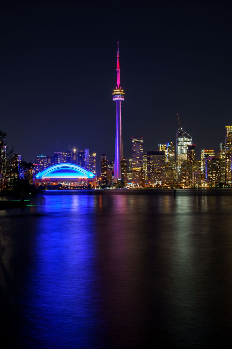 Toronto, the city skyline at night