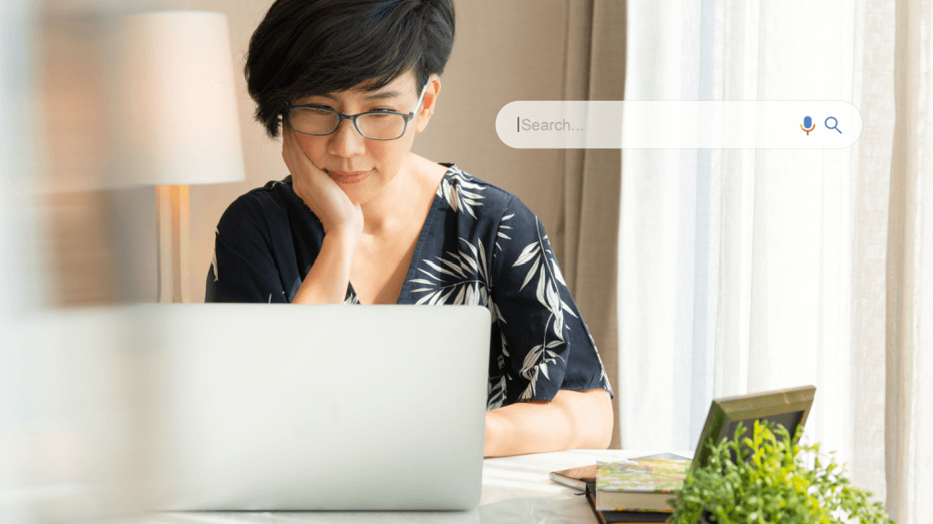 An internet user using a search engine to find a brand to buy products from