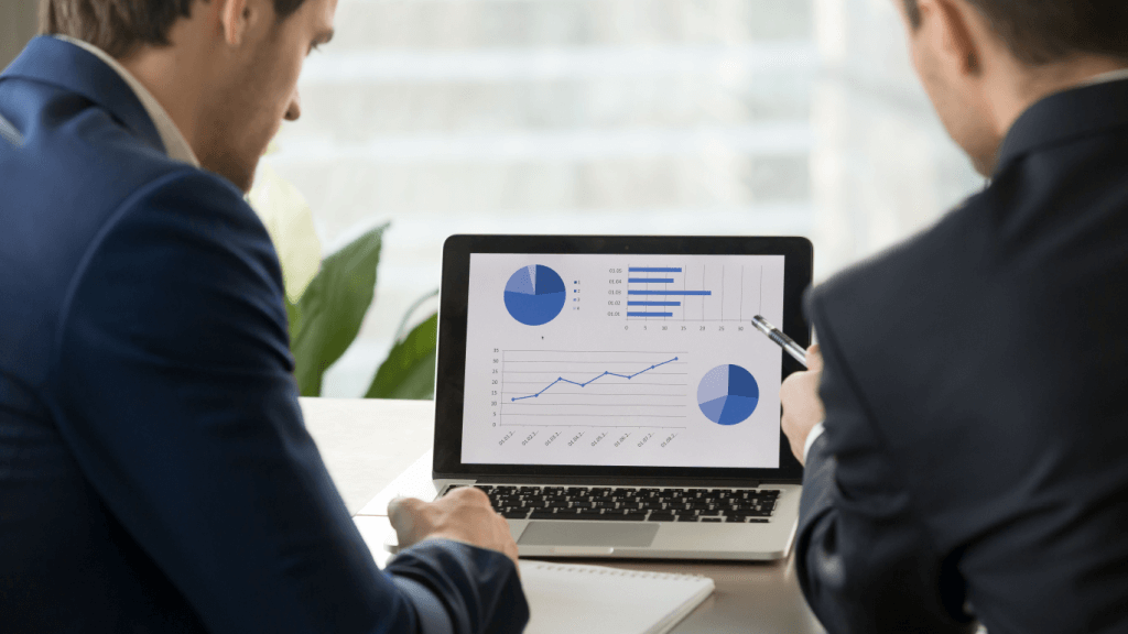 Two marketers evaluating the performance of a conversion rate optimization (CRO) experiment.