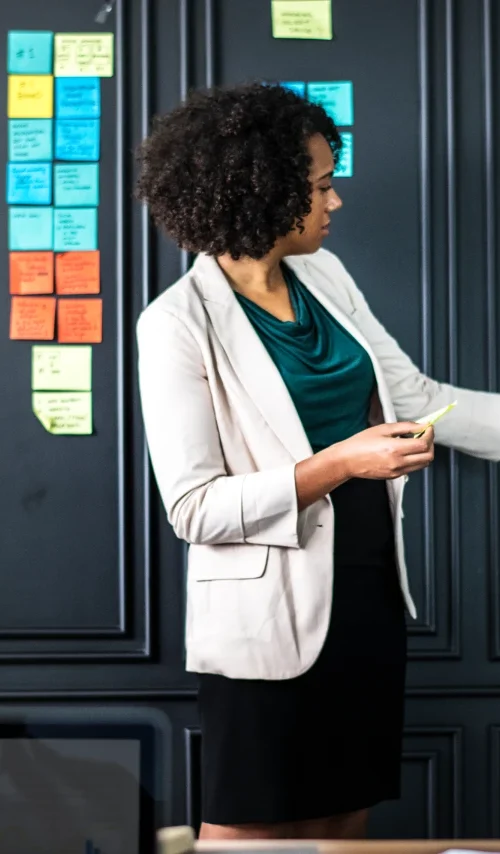 In-House Marketing vs Hiring an Agency - Consultus Digital